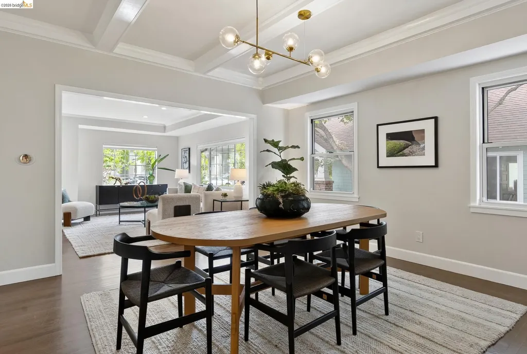5641 Miles Avenue Oakland CA 94618