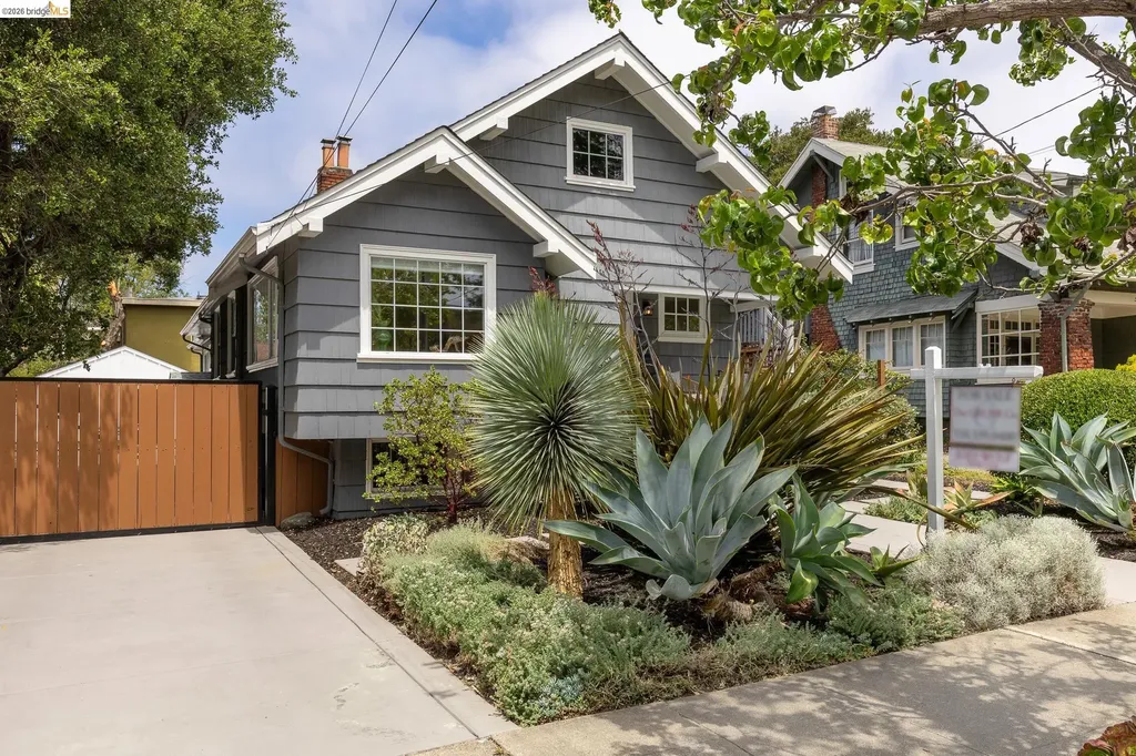 5641 Miles Avenue Oakland CA 94618
