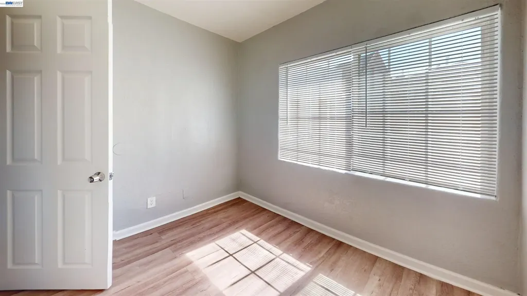 6625 Bancroft Avenue Oakland CA 94605