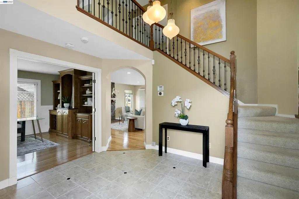 5922 Charter Oaks Drive Castro Valley CA 94552