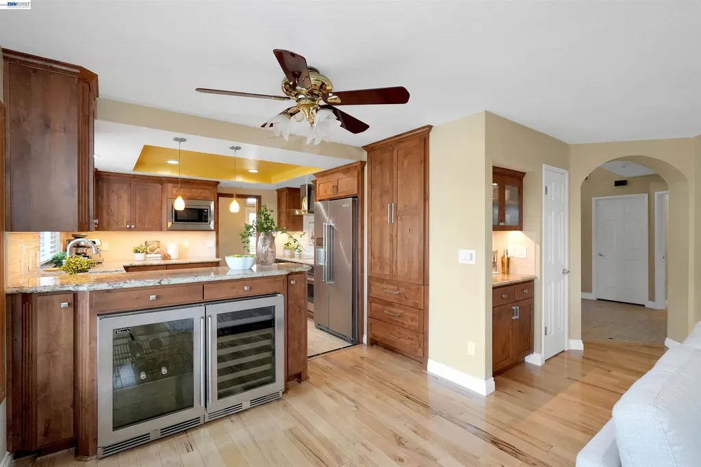 5922 Charter Oaks Drive Castro Valley CA 94552