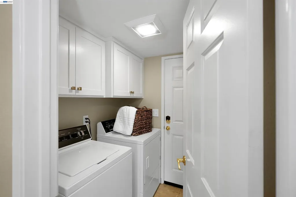 5922 Charter Oaks Drive Castro Valley CA 94552