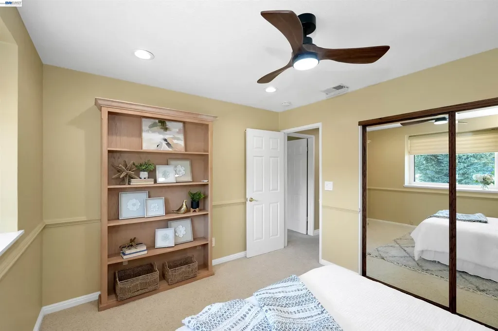 5922 Charter Oaks Drive Castro Valley CA 94552