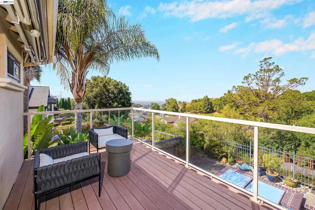 5922 Charter Oaks Drive Castro Valley CA 94552