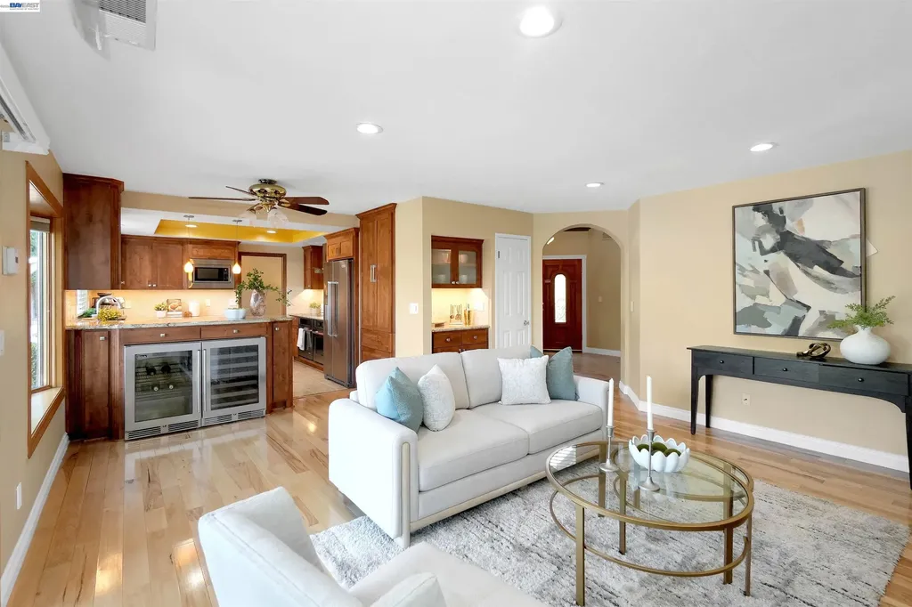 5922 Charter Oaks Drive Castro Valley CA 94552