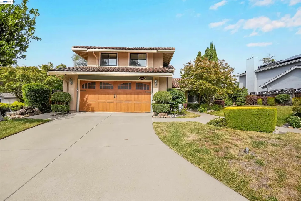5922 Charter Oaks Drive Castro Valley CA 94552