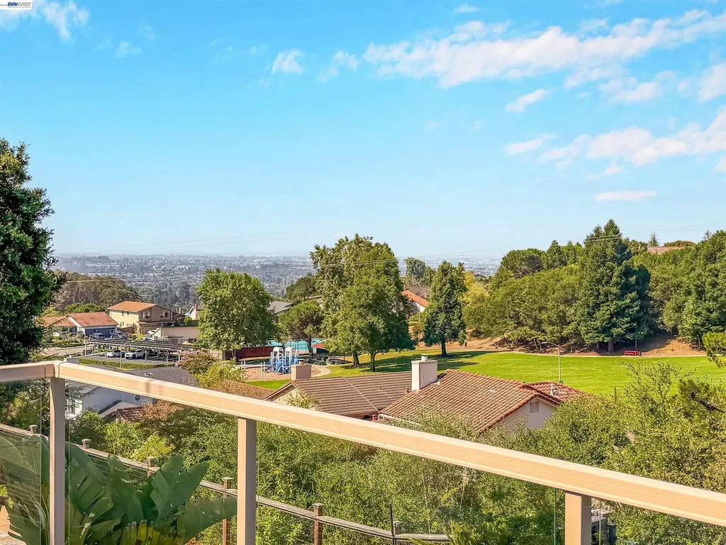 5922 Charter Oaks Drive Castro Valley CA 94552