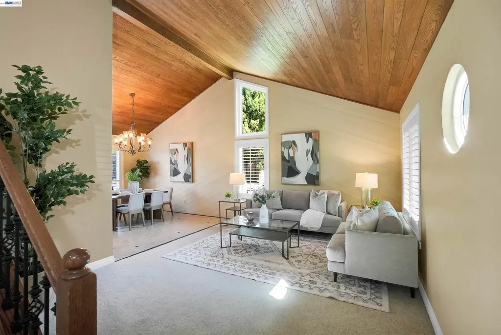 5922 Charter Oaks Drive Castro Valley CA 94552