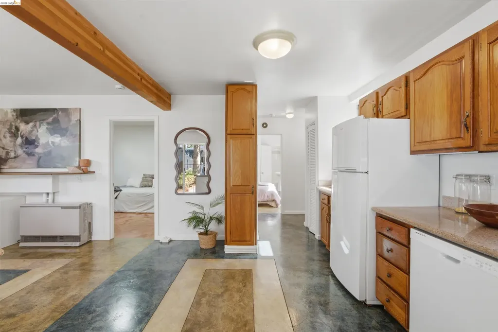 963 37th Street Oakland CA 94608