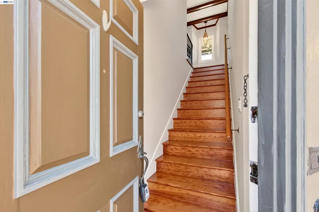 2926/2928 Fernside Boulevard Alameda CA 94501