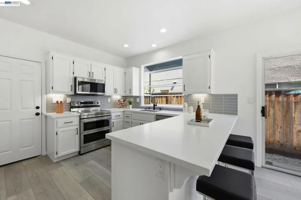 2245 Pipit Court San Leandro CA 94579
