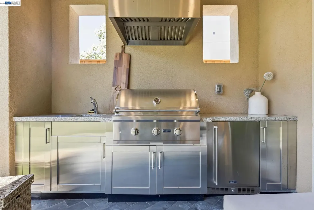 2830 Delamar Drive Dublin CA 94568