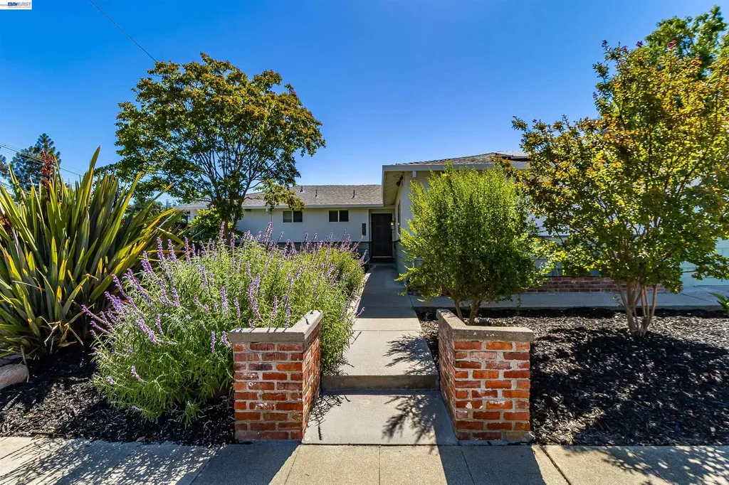 1042 Nielsen Lane Livermore CA 94550