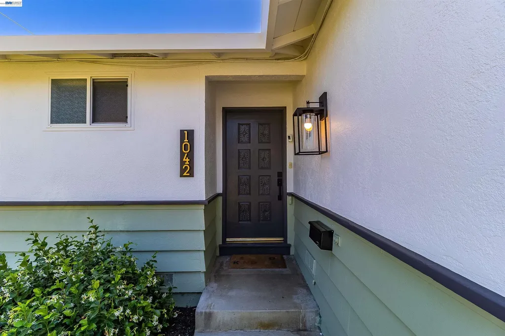 1042 Nielsen Lane Livermore CA 94550