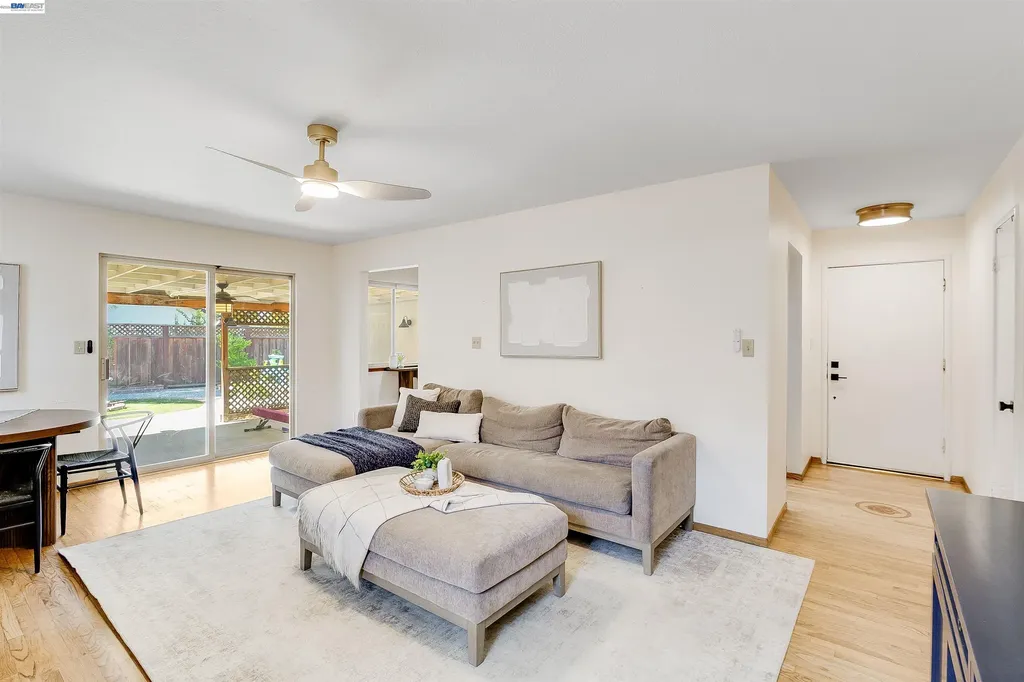 1042 Nielsen Lane Livermore CA 94550