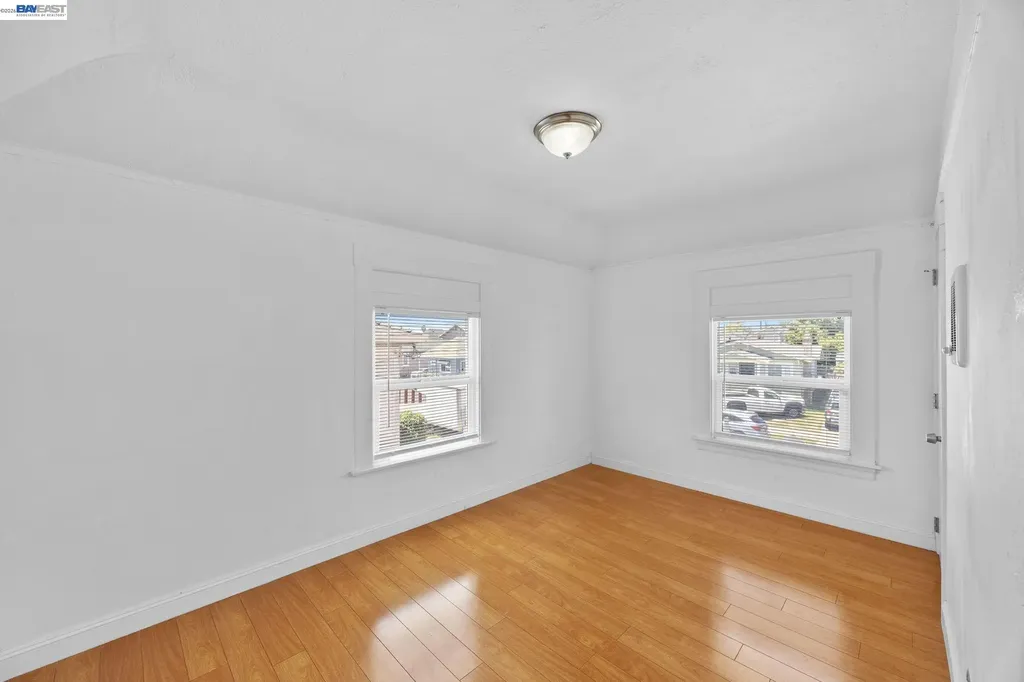 1828 Rosedale Avenue Oakland CA 94601