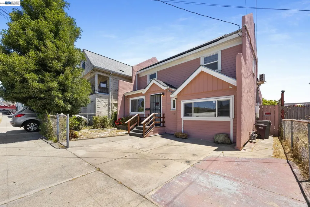 1828 Rosedale Avenue Oakland CA 94601