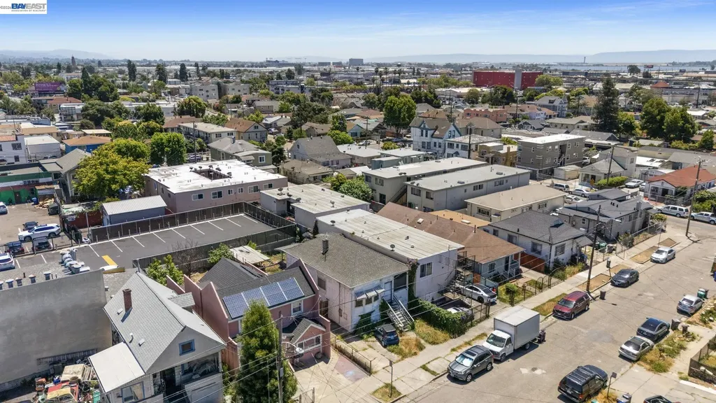 1828 Rosedale Avenue Oakland CA 94601