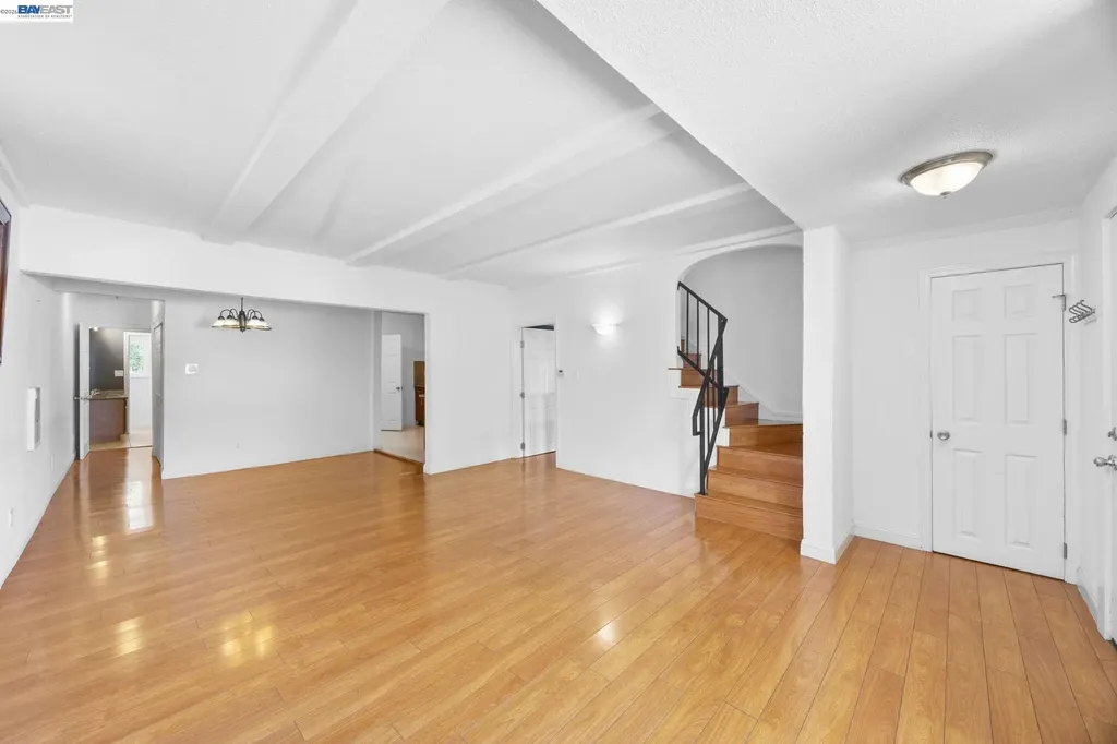 1828 Rosedale Avenue Oakland CA 94601
