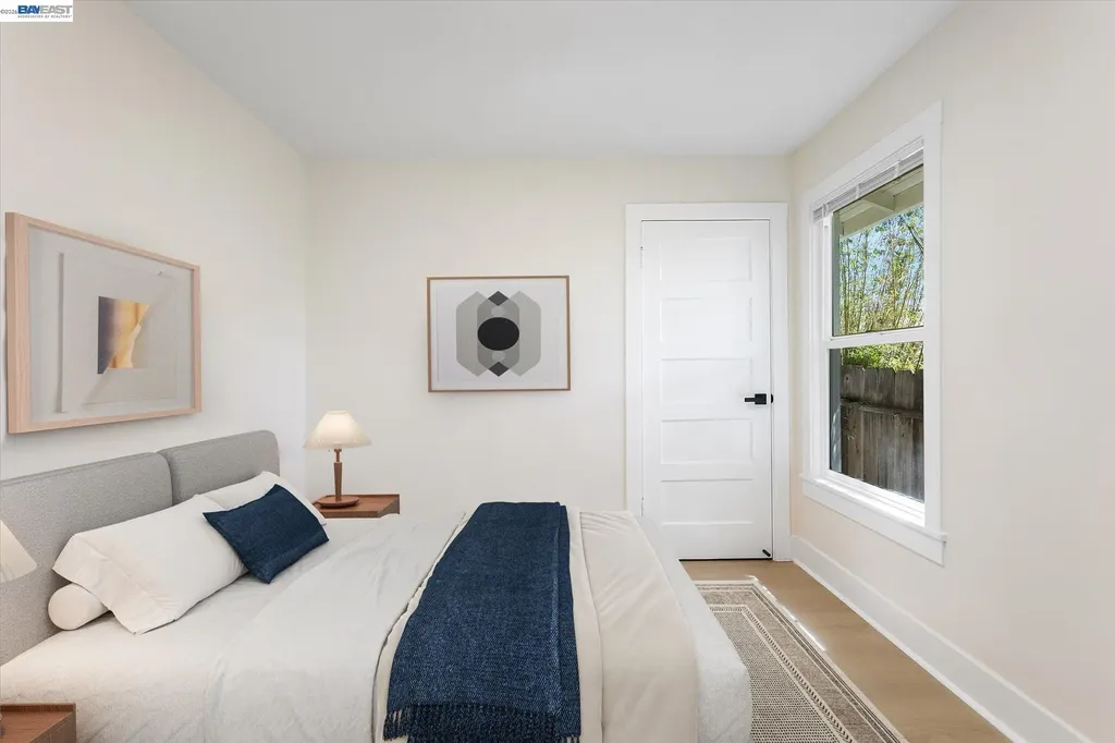 2215 E 29th Street Oakland CA 94606
