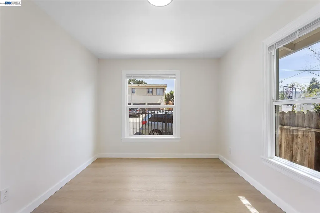 2215 E 29th Street Oakland CA 94606