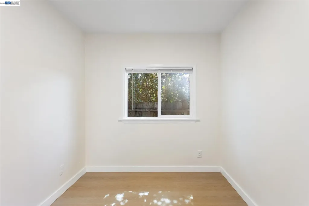 2215 E 29th Street Oakland CA 94606