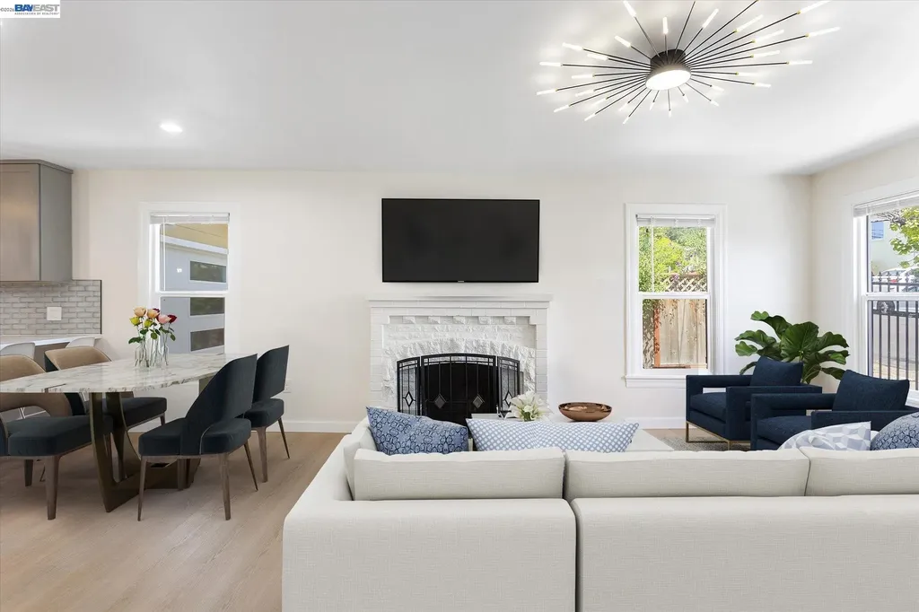 2215 E 29th Street Oakland CA 94606