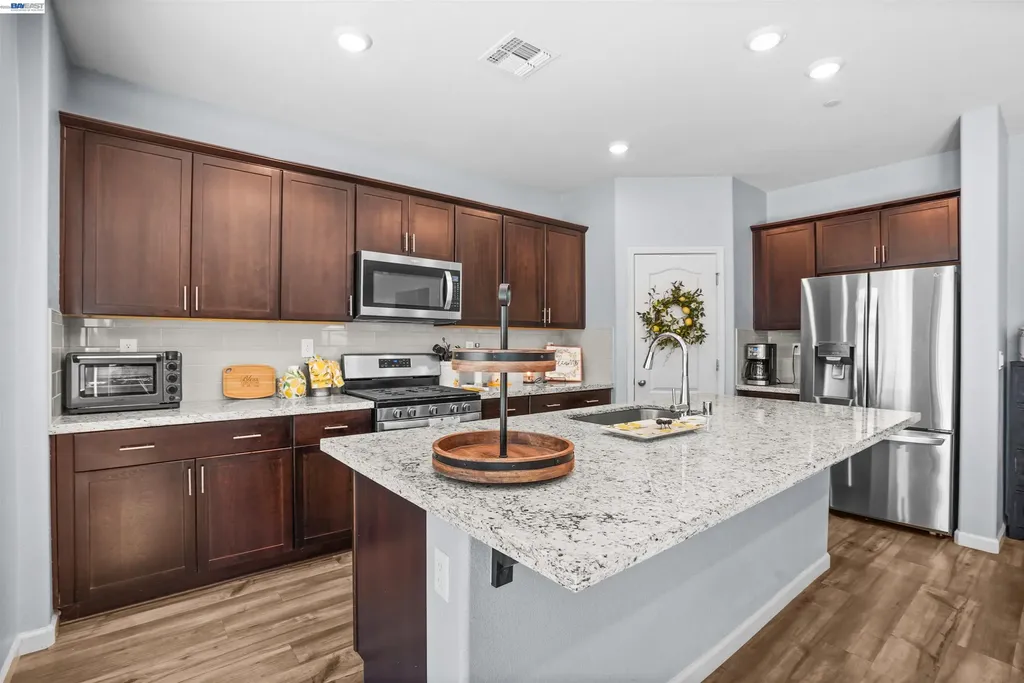 281 Agata Way Oakley CA 94561