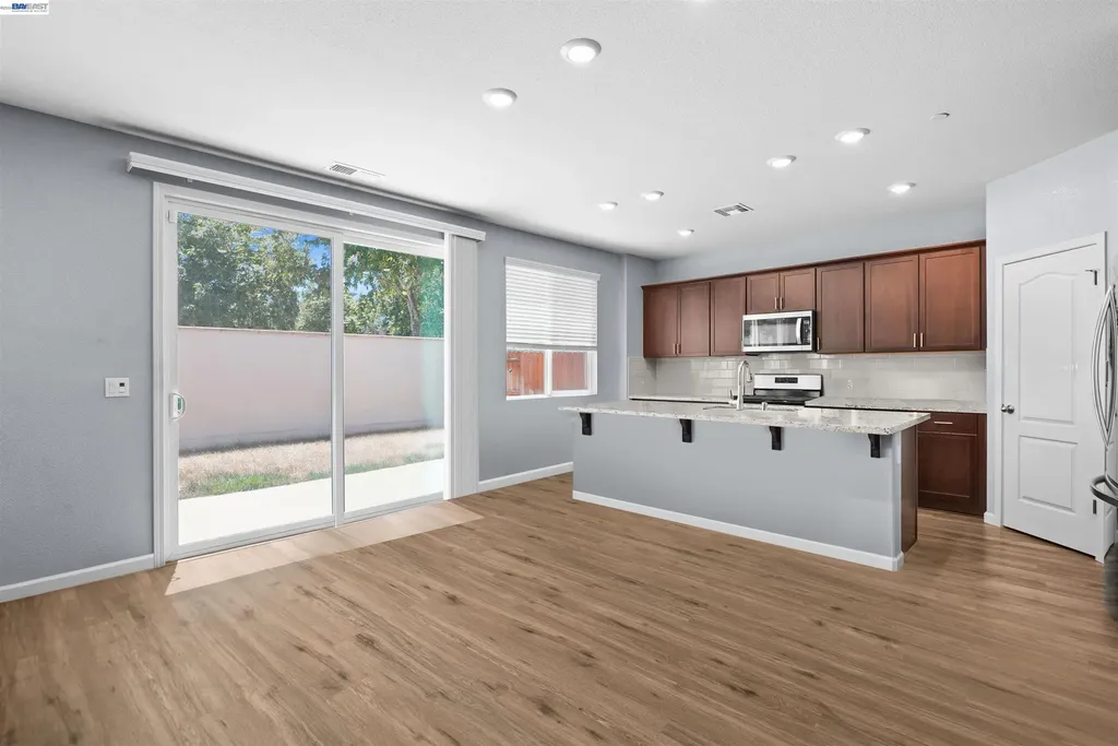 281 Agata Way Oakley CA 94561
