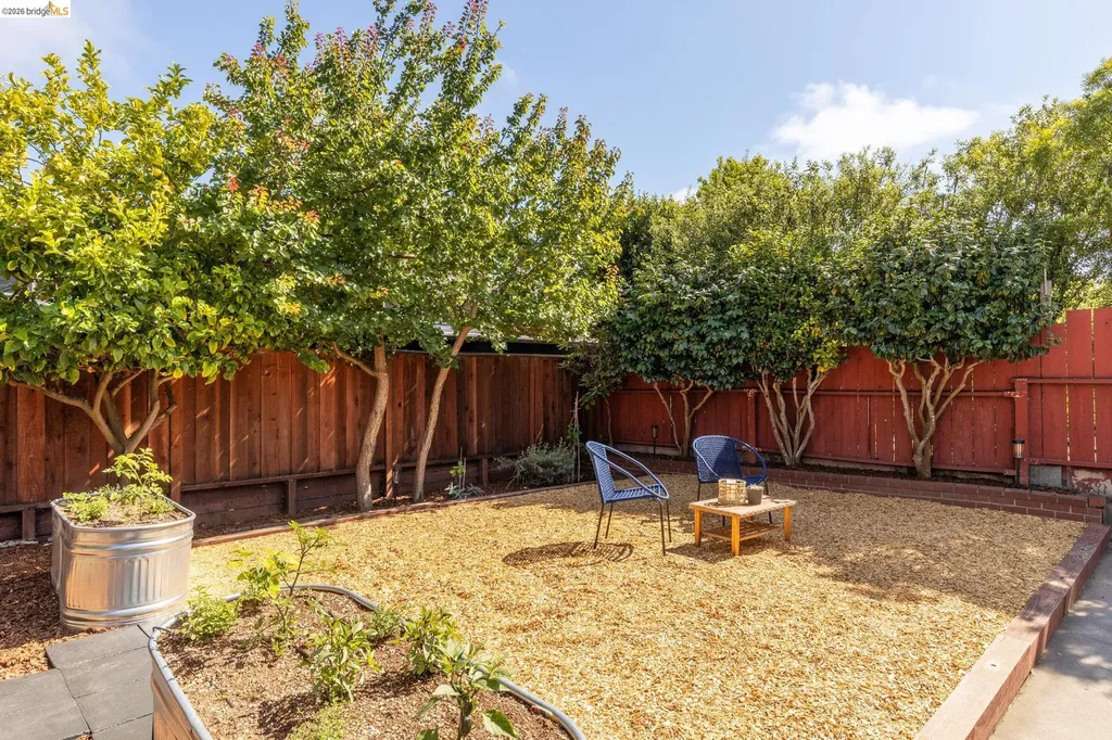 7232 Lincoln Avenue El Cerrito CA 94530