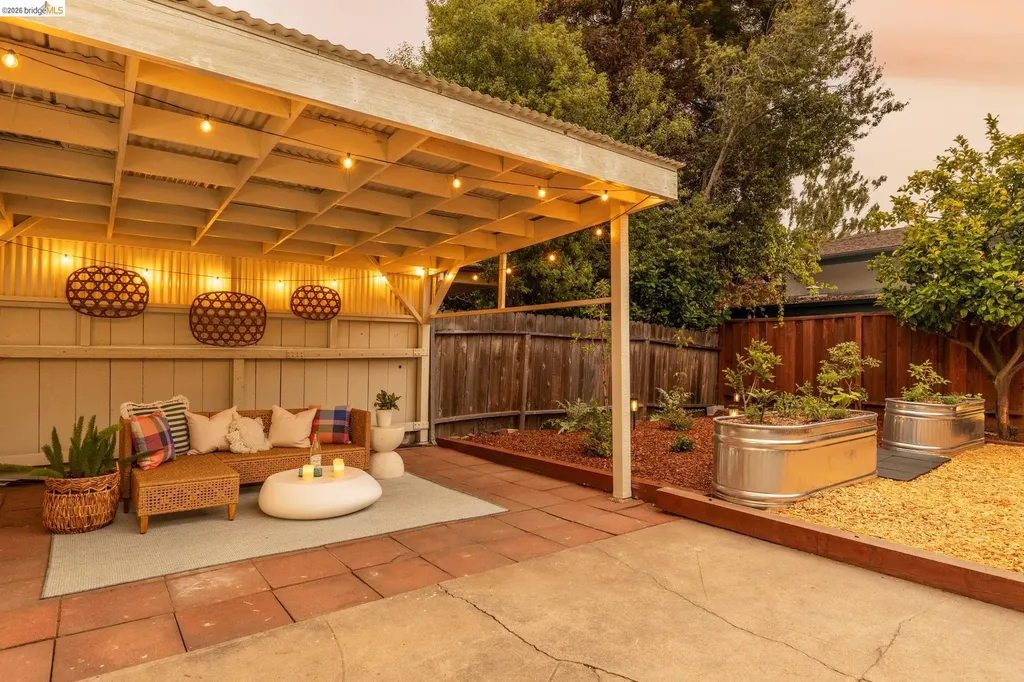 7232 Lincoln Avenue El Cerrito CA 94530