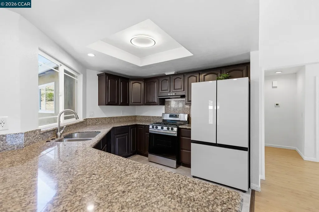 20 Buena Vista Pittsburg CA 94565