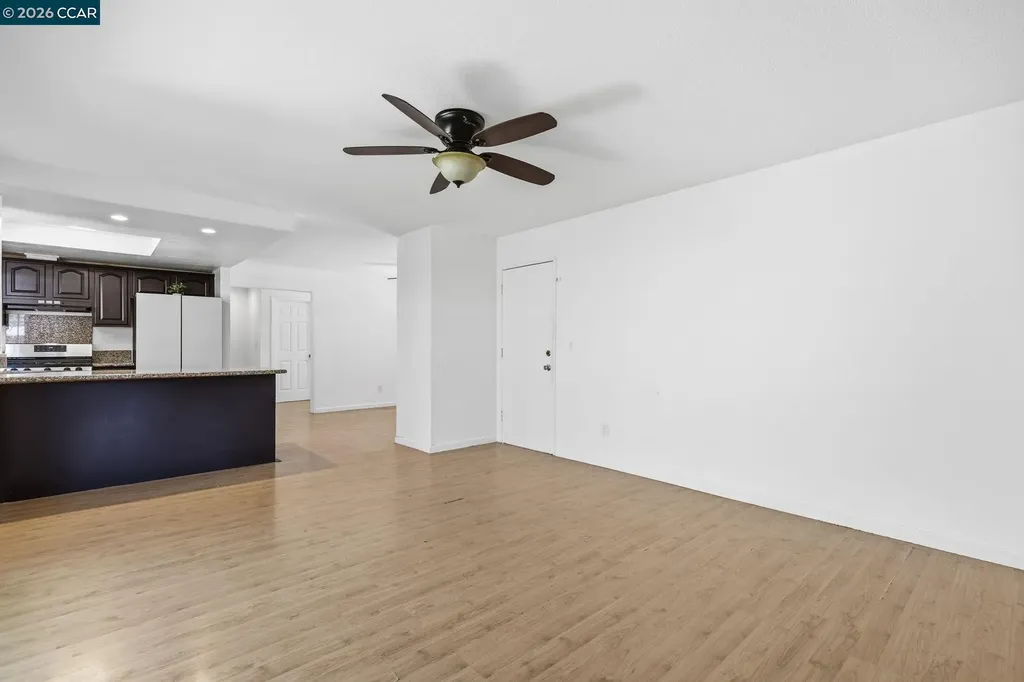 20 Buena Vista Pittsburg CA 94565