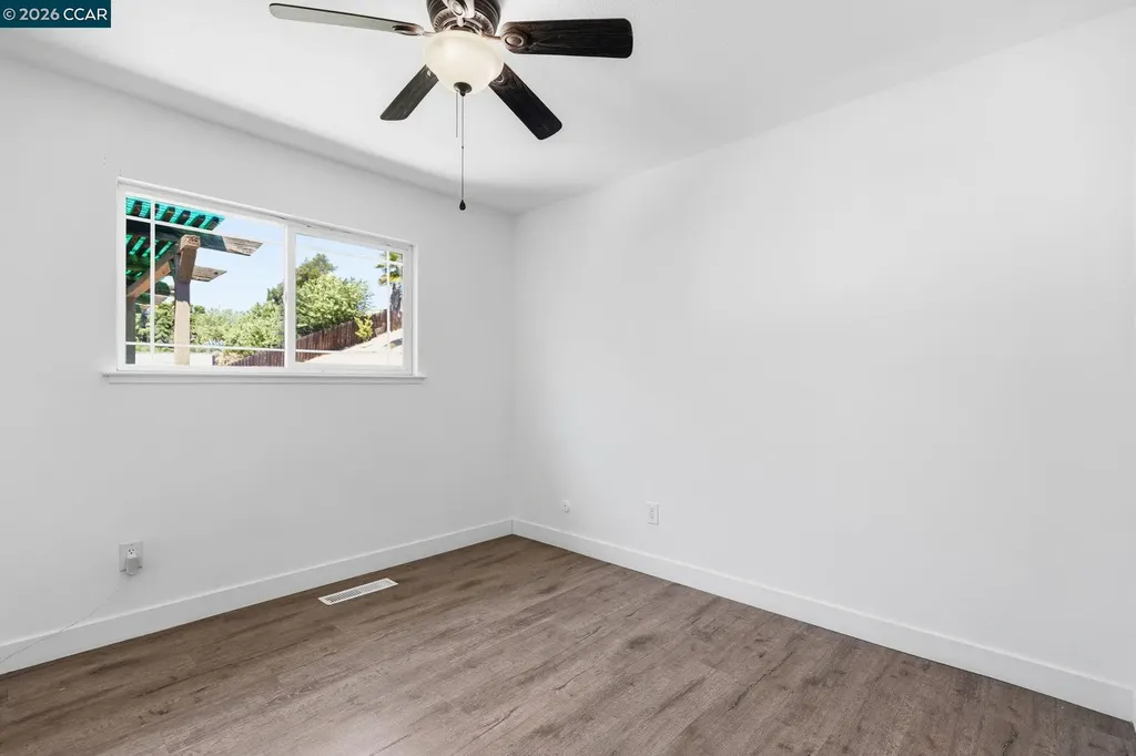 20 Buena Vista Pittsburg CA 94565