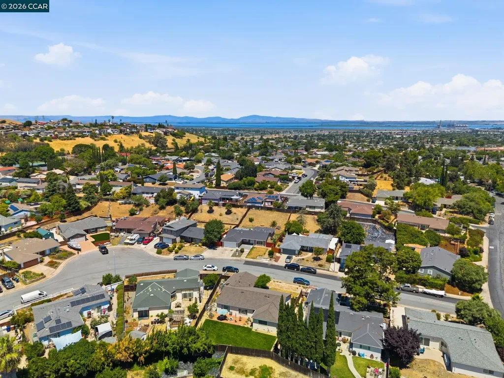 20 Buena Vista Pittsburg CA 94565