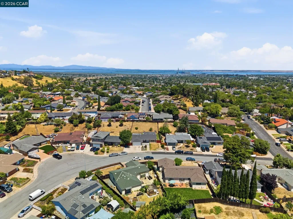 20 Buena Vista Pittsburg CA 94565