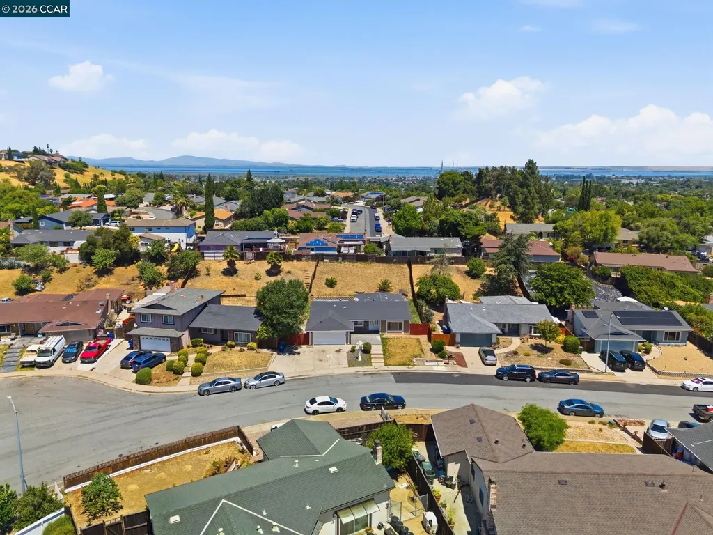 20 Buena Vista Pittsburg CA 94565
