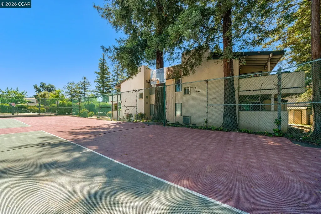 5460 Concord Boulevard Concord CA 94521