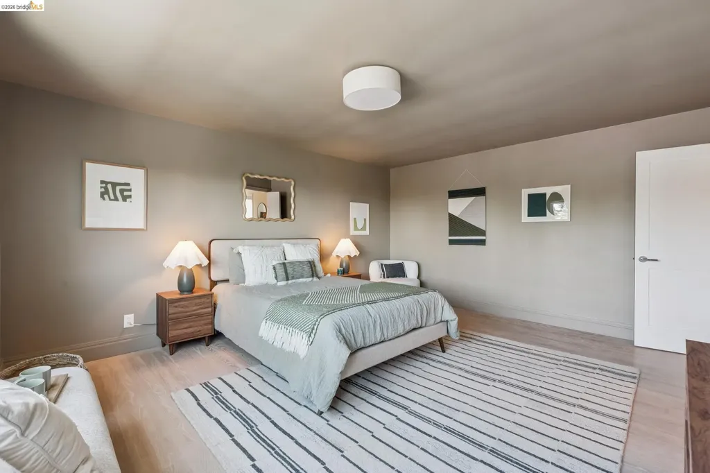 515 Vincente Avenue Berkeley CA 94707