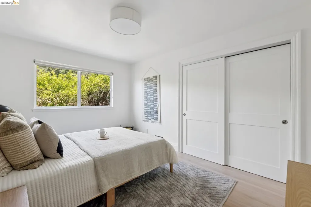 515 Vincente Avenue Berkeley CA 94707