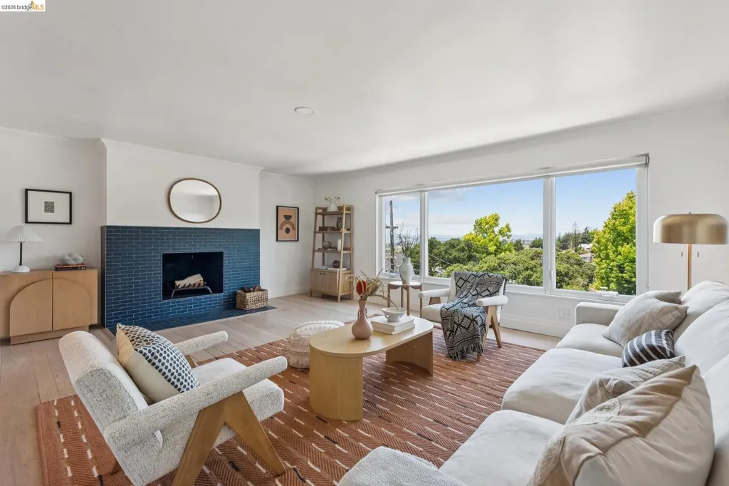 515 Vincente Avenue Berkeley CA 94707