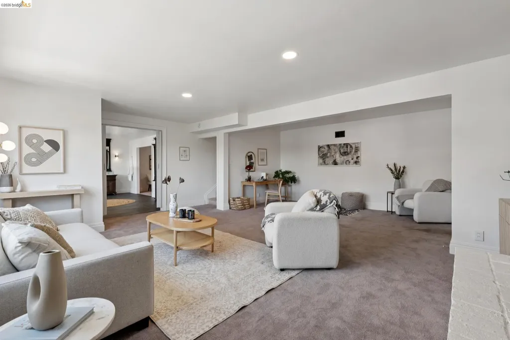 515 Vincente Avenue Berkeley CA 94707