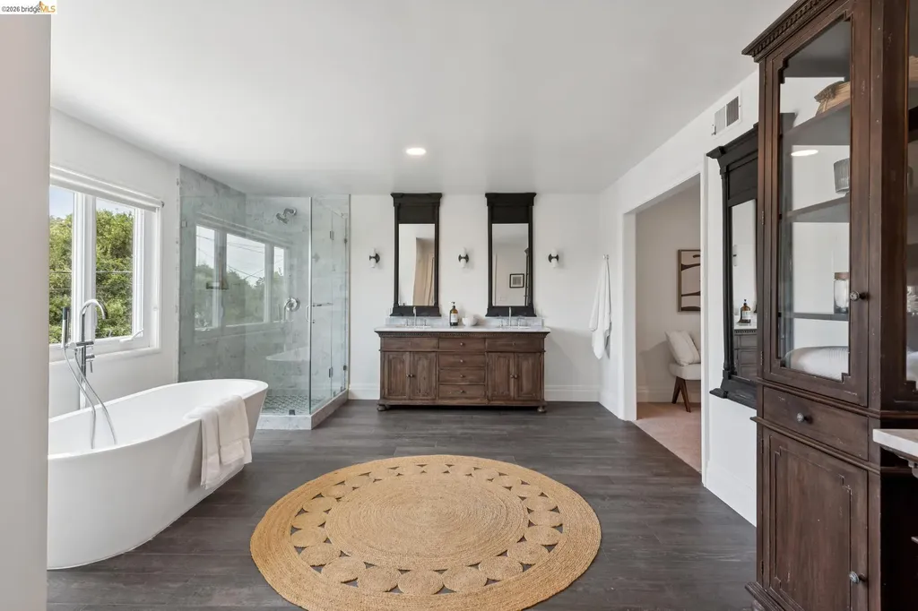 515 Vincente Avenue Berkeley CA 94707