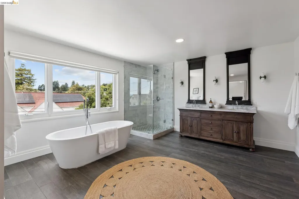 515 Vincente Avenue Berkeley CA 94707
