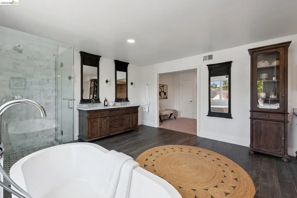 515 Vincente Avenue Berkeley CA 94707