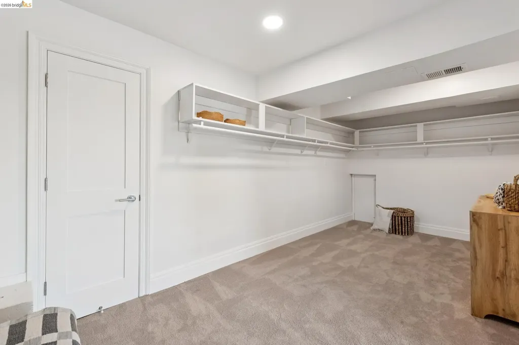 515 Vincente Avenue Berkeley CA 94707