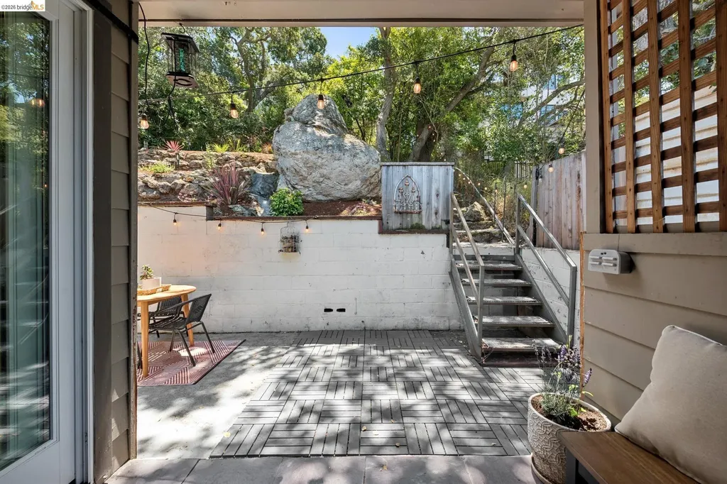515 Vincente Avenue Berkeley CA 94707