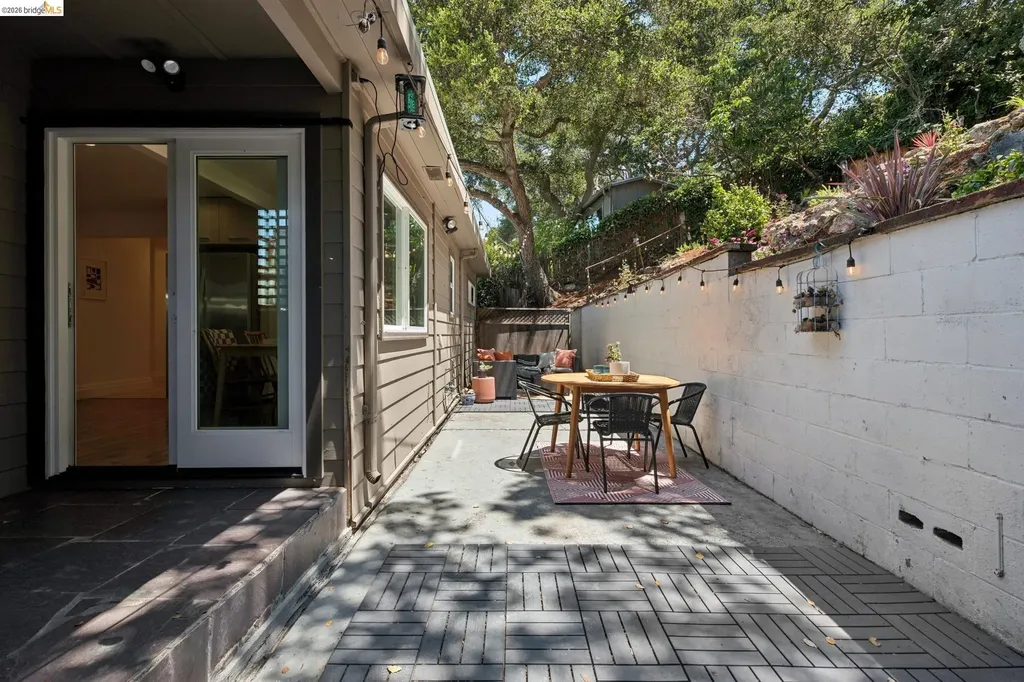 515 Vincente Avenue Berkeley CA 94707