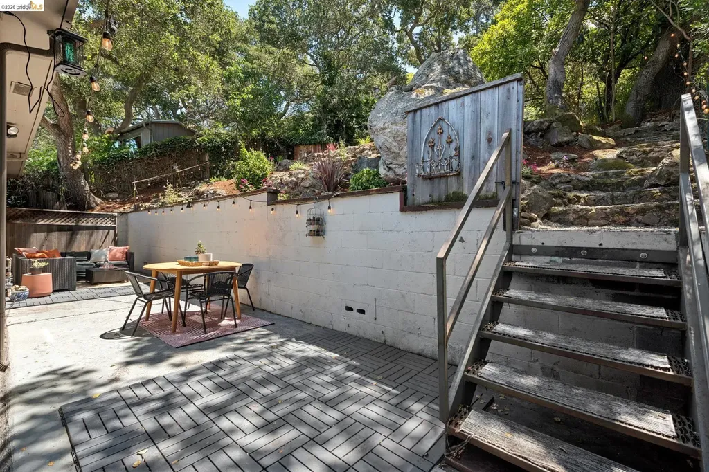 515 Vincente Avenue Berkeley CA 94707
