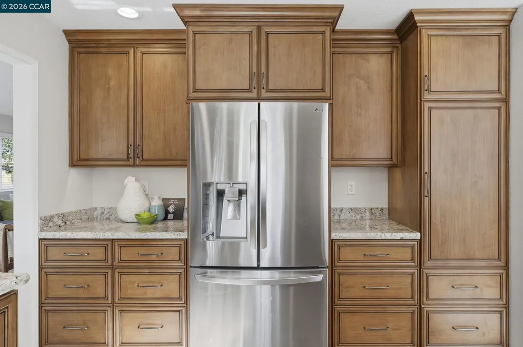 572 Shannon Drive Vacaville CA 95688